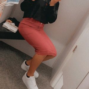 Red❤️♥️Be-Girl skirt ⭕️NEEDS TO GO SOON!!!!